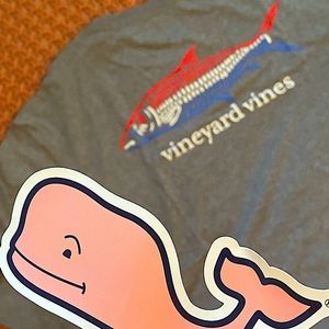 🐳 Vineyard Vines Graphic Whale Tee New NWT! Includes the whale sticker!